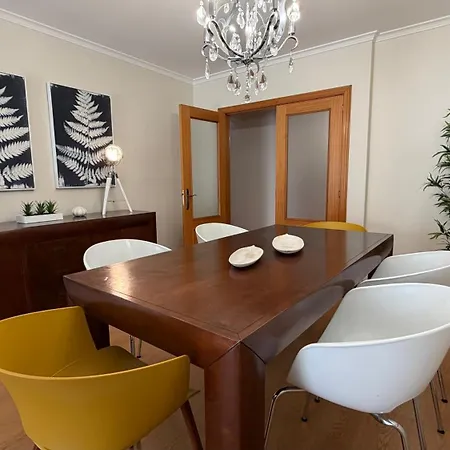 דירה Old Town Retreat *